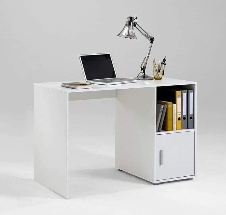 computer table 22 computer table 22