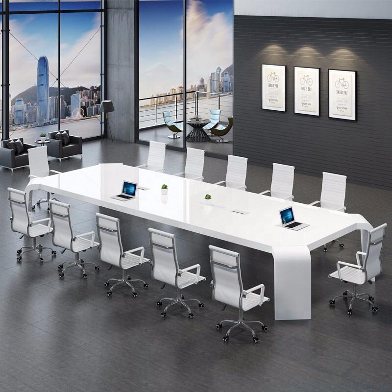 meeting table 132 meeting table 132