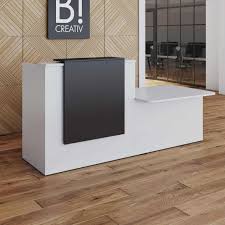reception counter 142 reception counter 142